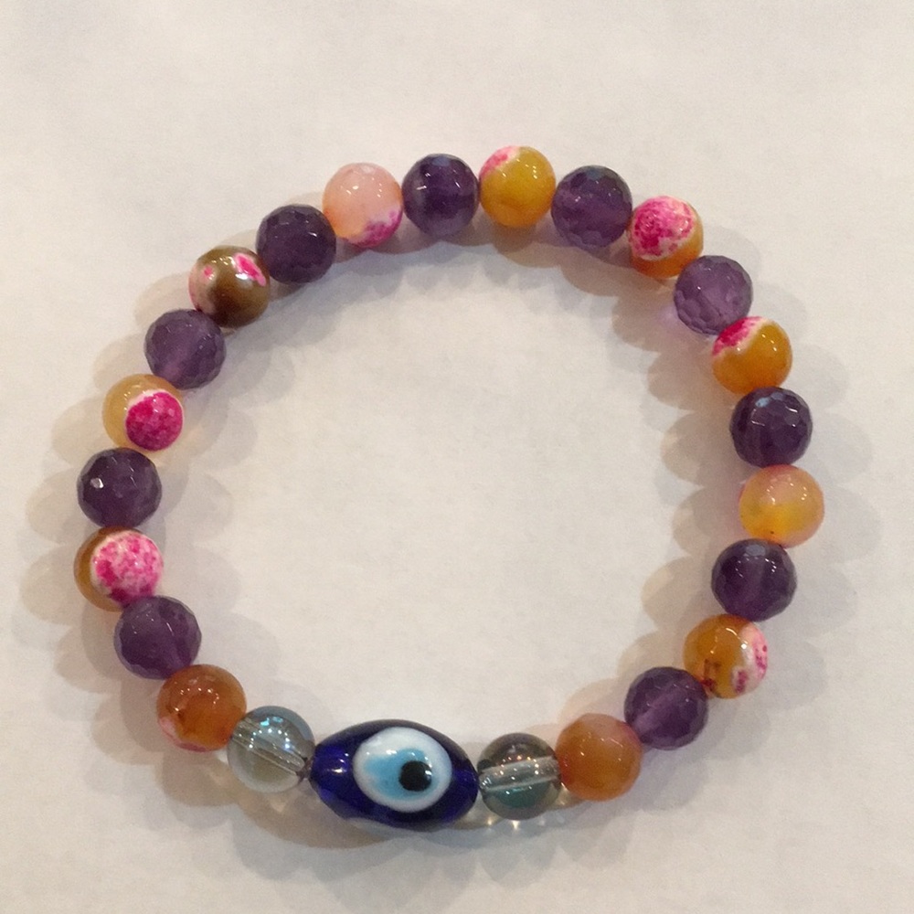 Mystic Agate and Amethyst Crystal Protection Bracelet